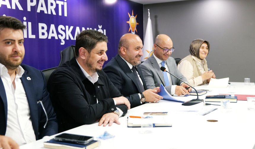 AK Parti Eskişehir’de Siyasi Çalışmalar Değerlendirildi