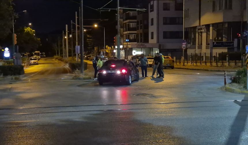 Eskişehir’de Gece Yarısı Trafikte Çarpışma