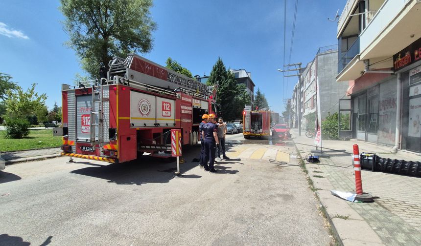 Eskişehir’de İş Yeri Yangını: 6 Kişi Hastanede
