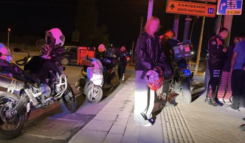 Eskişehir’de Ehliyetsiz 15 Yaşındaki Kıza Büyük Ceza