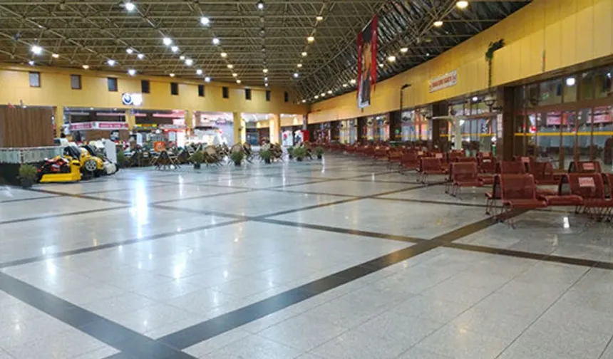 Eskişehir Otogardaki Bilet Gişeleri Kiraya Verilecek