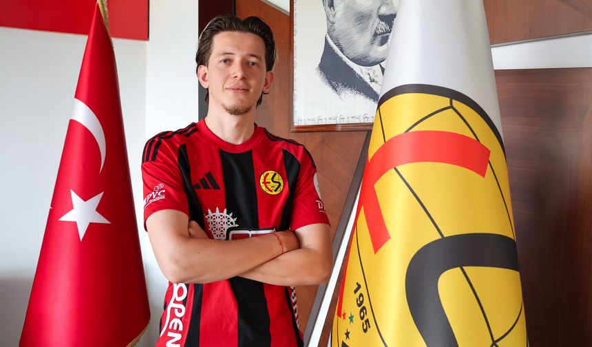 Baykuş resmen Eskişehirspor'da