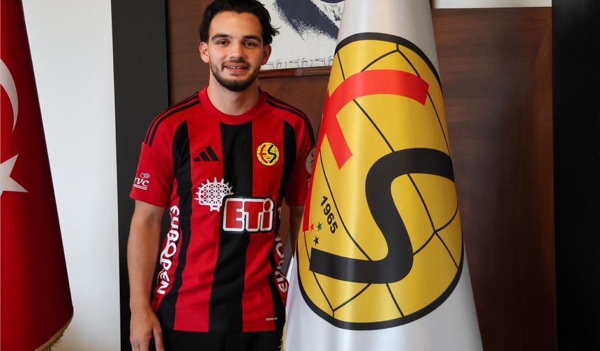 Emre Tangeldi Es-Es'te