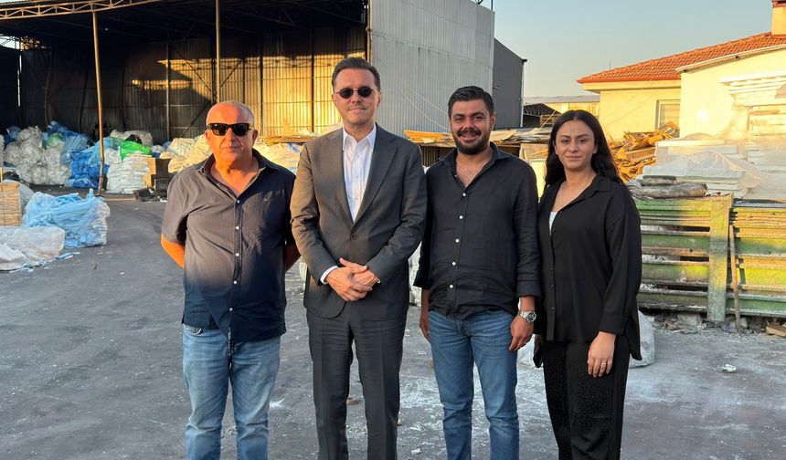 Hatipoğlu, Yangın Mağduru Daimi Özdemir’i Yalnız Bırakmadı