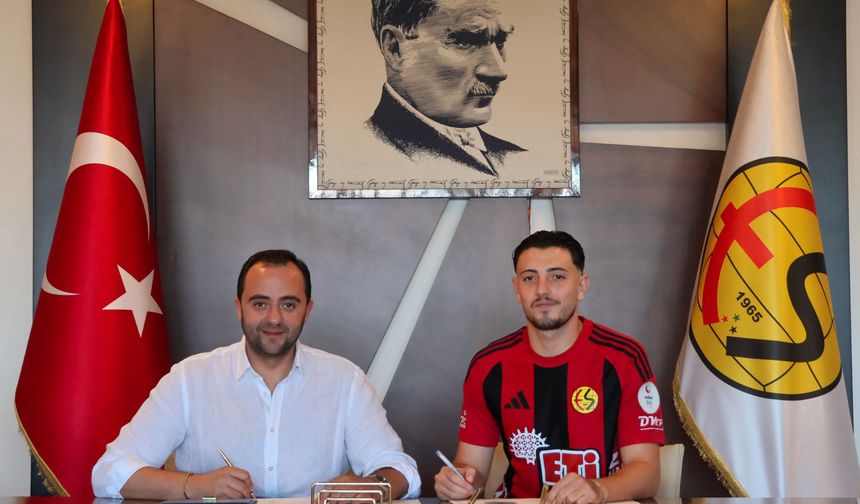Eskişehirspor Arda'yı bırakmadı!