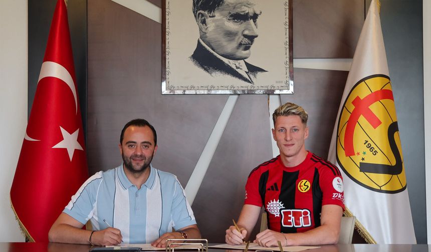 Abdülkadir Öksüz Eskişehirspor’da