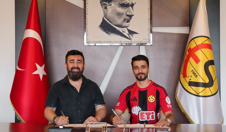 Eskişehirspor Hasan Kaya'yı transfer etti!