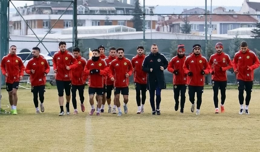 İlk düdük pazartesi çalacak!
