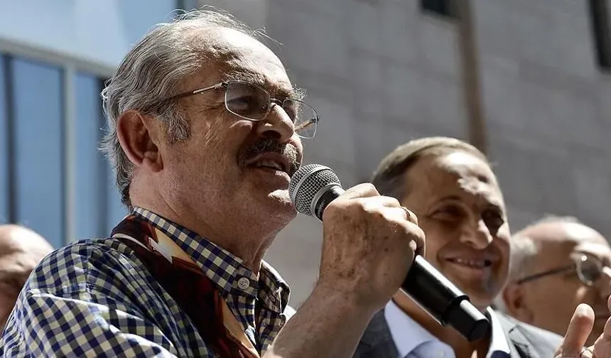 Yılmaz Büyükerşen CHP’den İstifa Etti Mi?