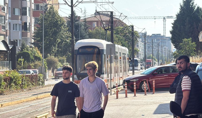 Eskişehir’de Tramvay Bisikletliye Çarptı