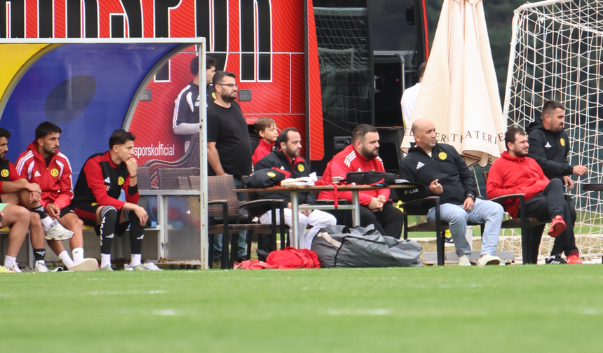 Eskişehirspor Yönetimi Takımı Yalnız Bırakmadı