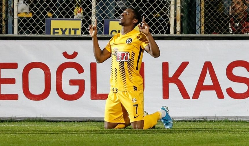 Eski Eskişehirsporlu’dan yeni imza