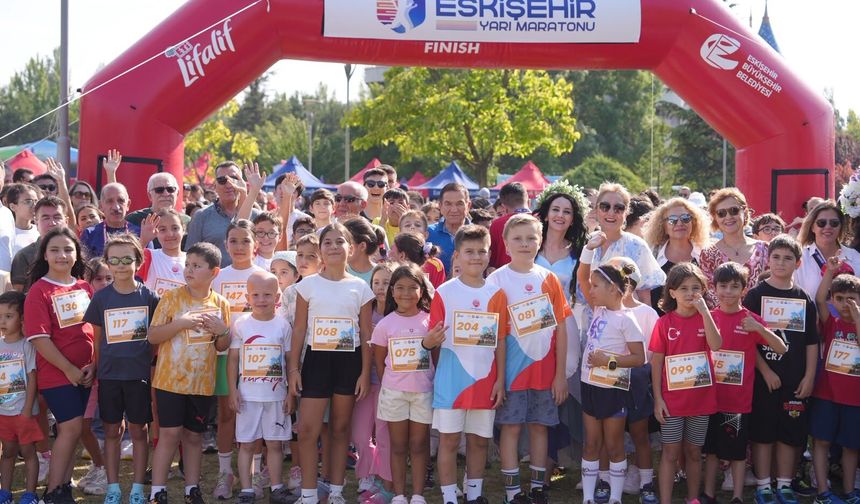 Eskişehir sporla dünyaya koştu!
