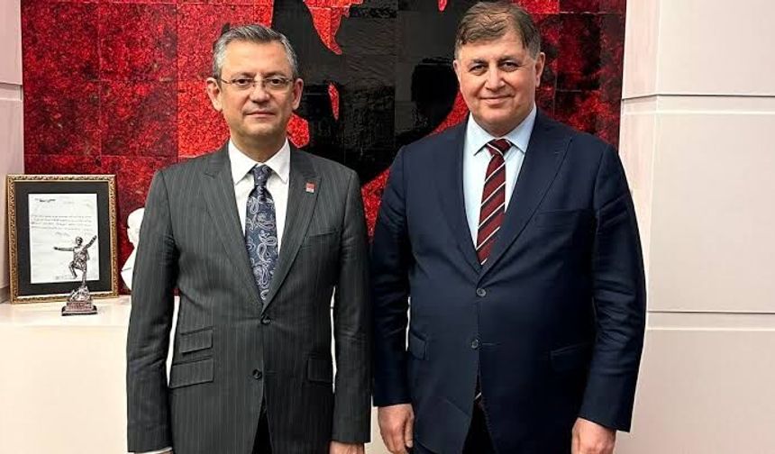 İzmir Büyükşehir Belediye Başkanı’ndan İddialara Yanıt