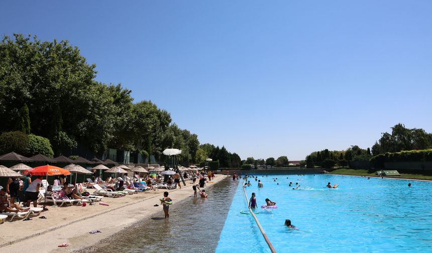 Kentpark Yapay Plajı Bugün Açıldı! Fiyatlar Ne Kadar?
