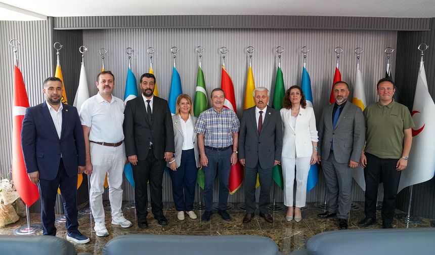 Başkan Ataç’tan Esnaf ve Sanatkârlar Odaları Birliği’ne Ziyaret