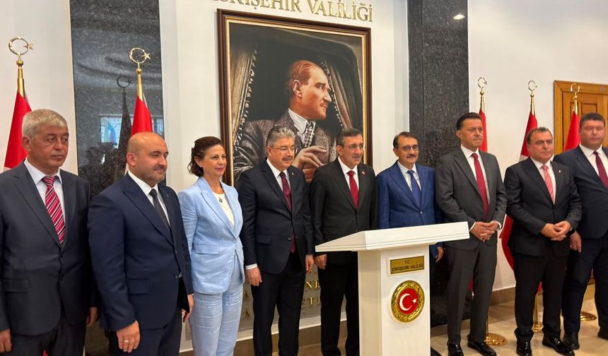 Cumhurbaşkanı Yardımcısı Yılmaz Eskişehir’de