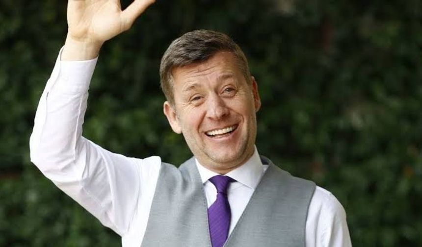 Şarkıcı Metin Şentürk Acil Ameliyata Alındı: İşte Sağlık Durumu