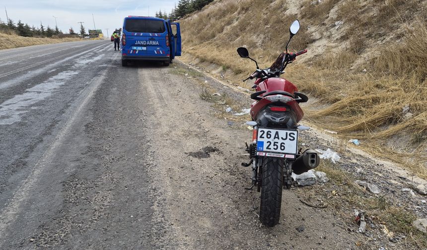 Eskişehir Seyitgazi Yolu'nda motosiklet kazası: 1 yaralı