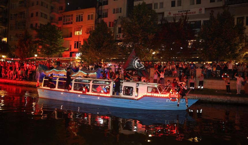 Eskişehir’de Tarihi Gün: Porsuk Festivali Coşkuyla Başladı