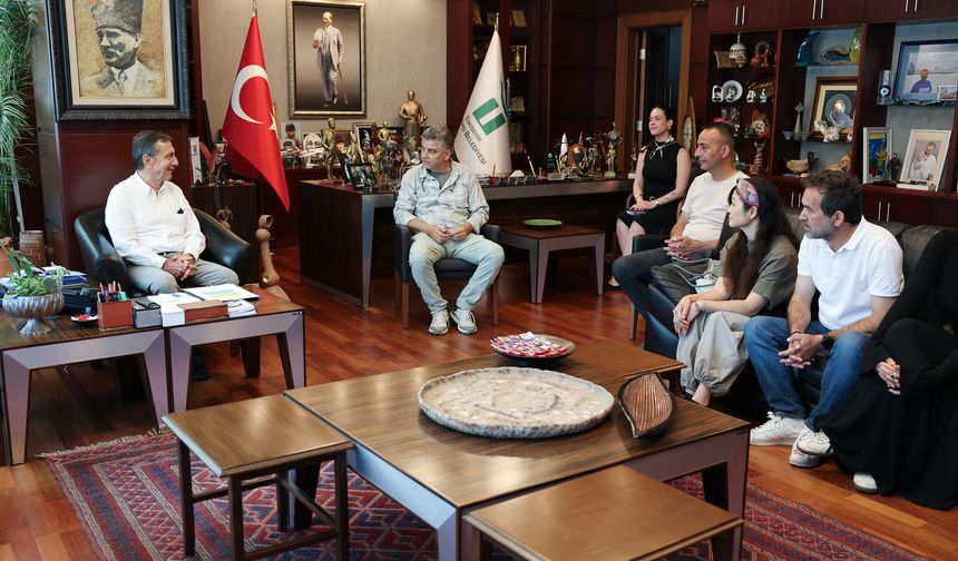Tepebaşı’nda Pişmiş Toprak Sempozyumu Sanatçıları Ziyarette Bulundu