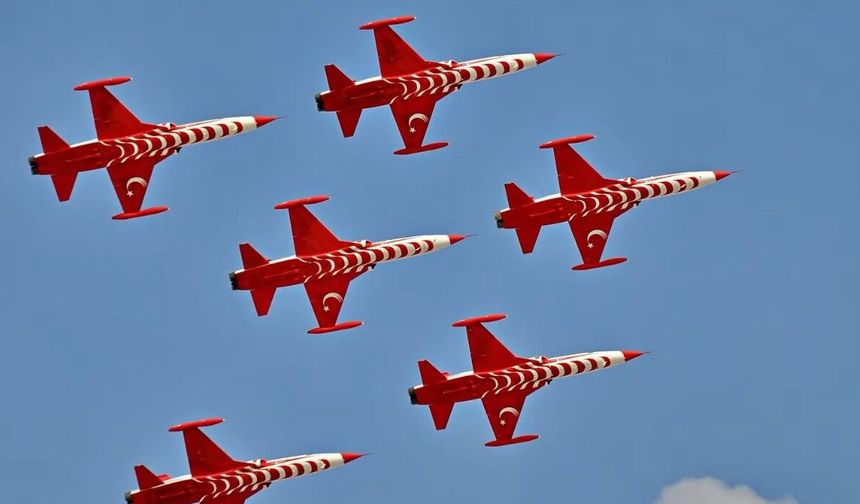 Türk Yıldızları O Tarihlerde Sivrihisar Semalarında Gösteri Yapacak