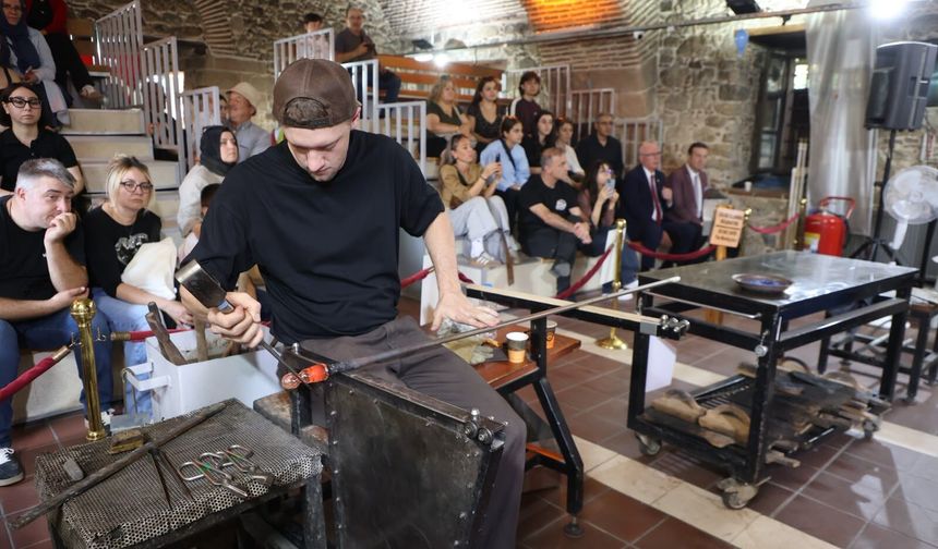 Odunpazarı’nda Sanatın Ateşi Yandı: Cam ve Seramik Festivalleri Başladı