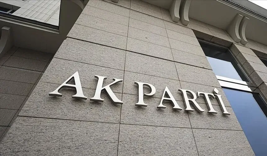 AK Parti’den Yeni Anayasa ve Seçim Açıklaması