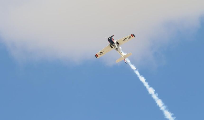 Sivrihisar’da 11. SHG Airshow Coşkusu: Tarihi Uçuşlar Yapıldı
