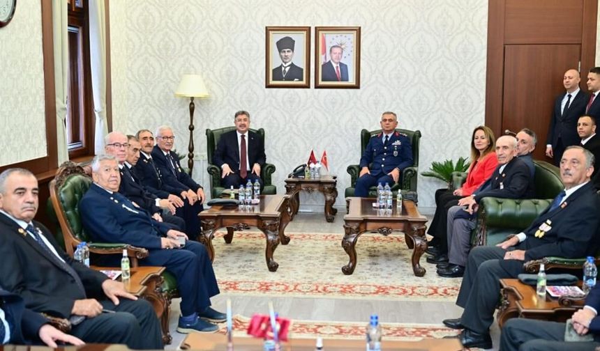 Vali Yılmaz, Gazileri Makamında Ağırladı