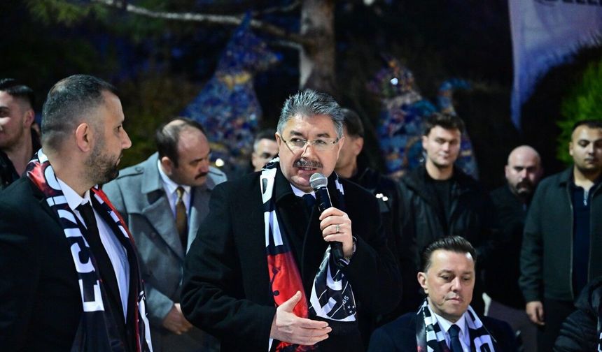 Eskişehir Valisi Dr. Erdinç Yılmaz’dan gururlandıran jest: 65 kombine şehit çocuklarına!