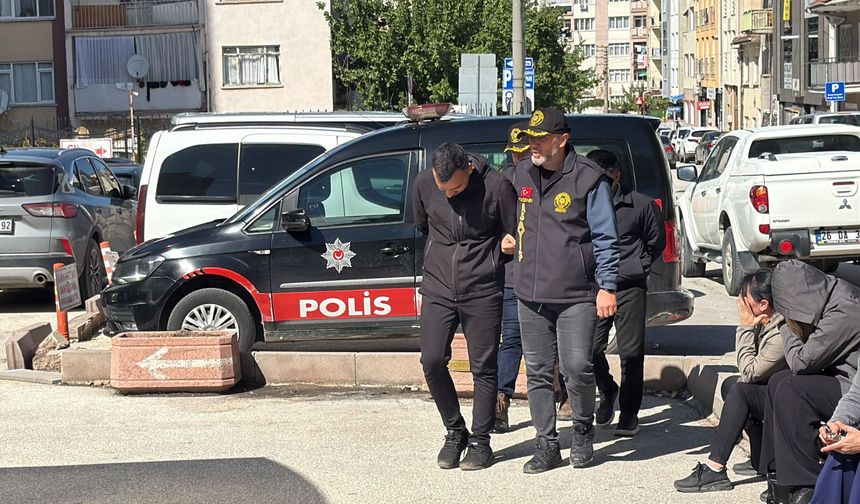 Eskişehir'de Silahla Yaralama Yapan Şüpheliler Yakalandı