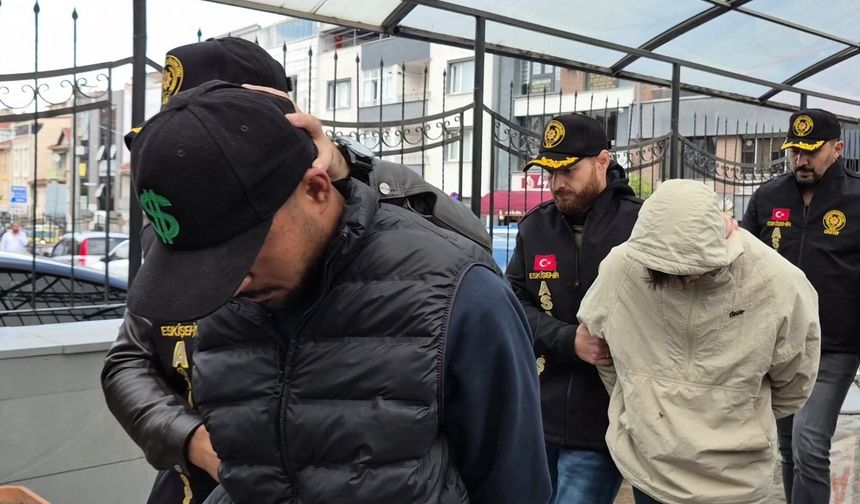Eskişehir'de Sokak Ortasında Silahlı Kavga: 5 Gözaltı