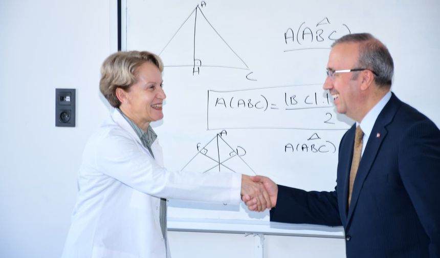 Milli Eğitim Müdürü Sinan Aydın Firuz Kanatlı Lisesini Ziyaret Etti
