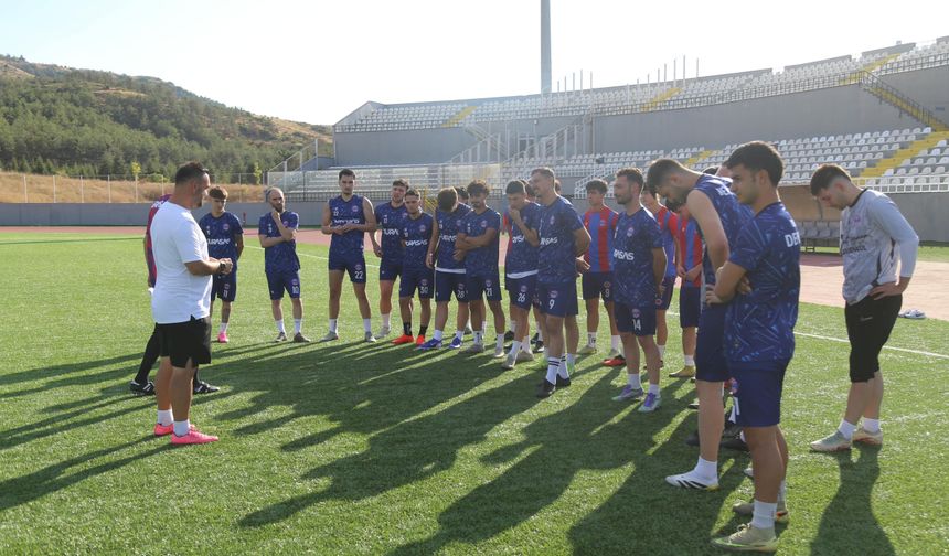 Demirspor’un Profesyonelliğe Geçiş Ligi rakipleri belli oldu
