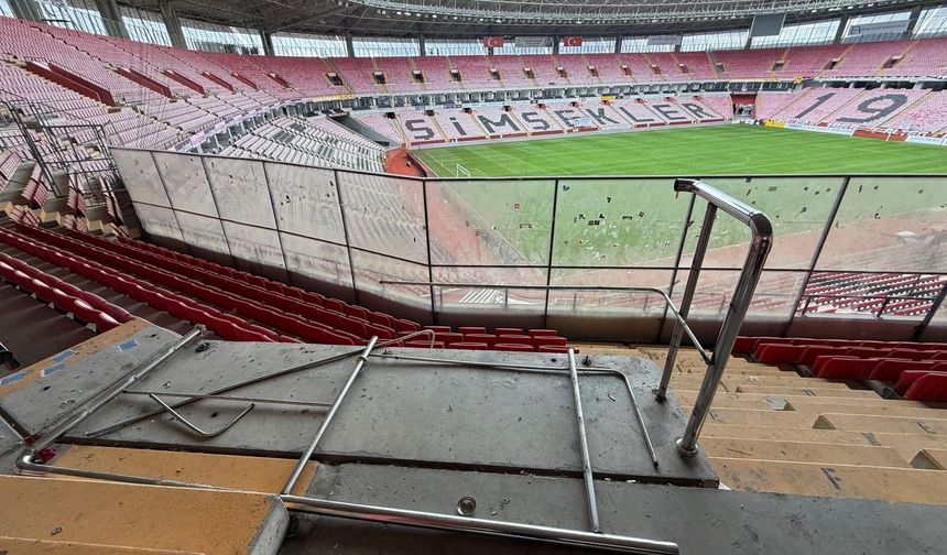 Eskişehirspor Maçı Sonrası Tribünde 200 Bin TL’lik Hasar