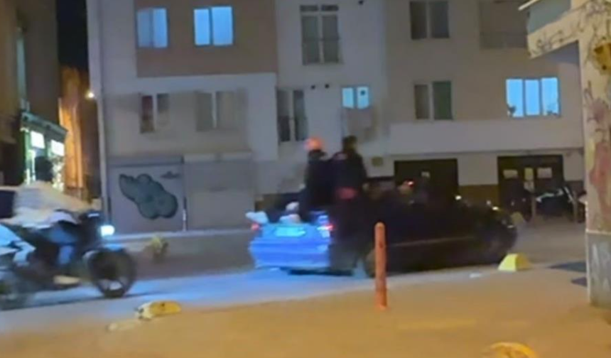 Eskişehir'de Üstü Açık Araçla Tehlikeli Yolculuk Polise Takıldı