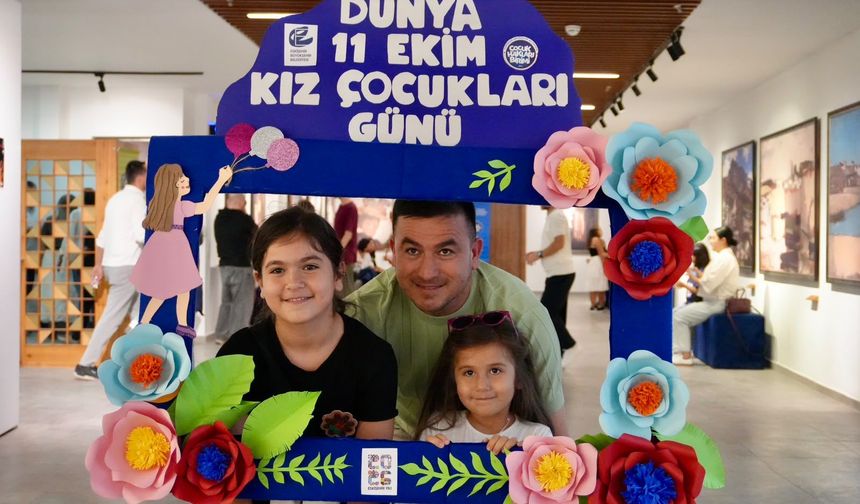 Eskişehir’de Dünya Kız Çocukları Günü coşkusu