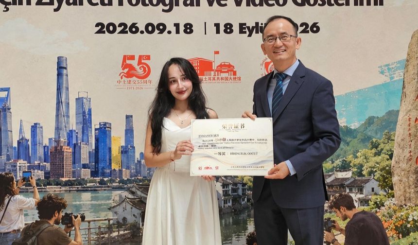 Anadolu Üniversitesi öğrencisinden Çin’de gururlandıran birincilik
