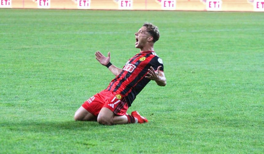Eskişehirspor’da Üç Futbolcudan Kötü Haber