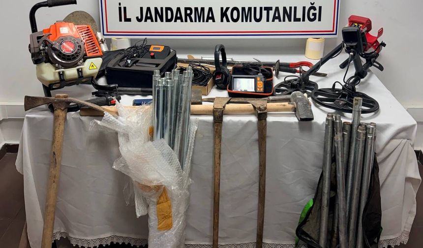 Eskişehir'de Kaçak Kazı Operasyonu: 5 Şüpheli Yakalandı