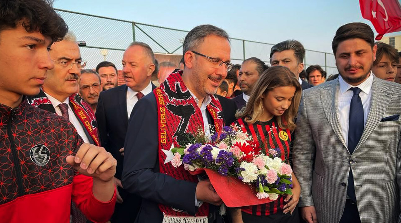 spor-bakanı-eskişehirspor
