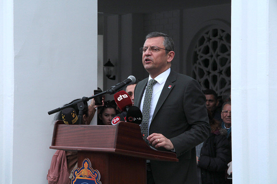 Özgür Özel
