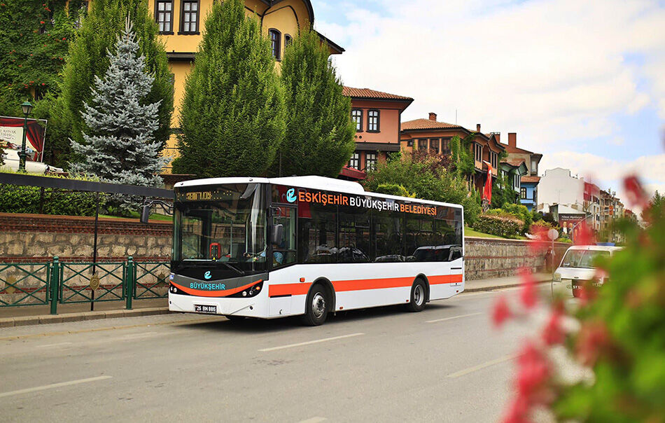 Eskişehir’de Bayramda Otobüs Saatlerine Dikkat! Büyükşehir’den Ulaşım Açıklaması