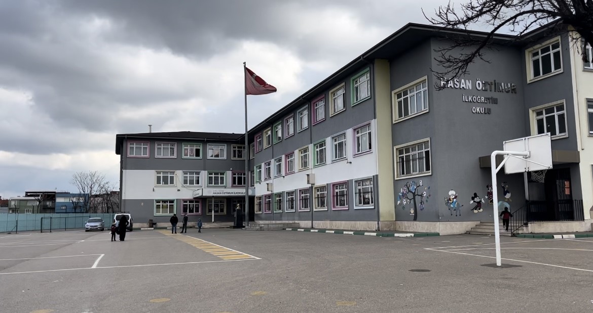 Öğretmenin Sürprizi 14 Öğrenciyi Zehirledi3