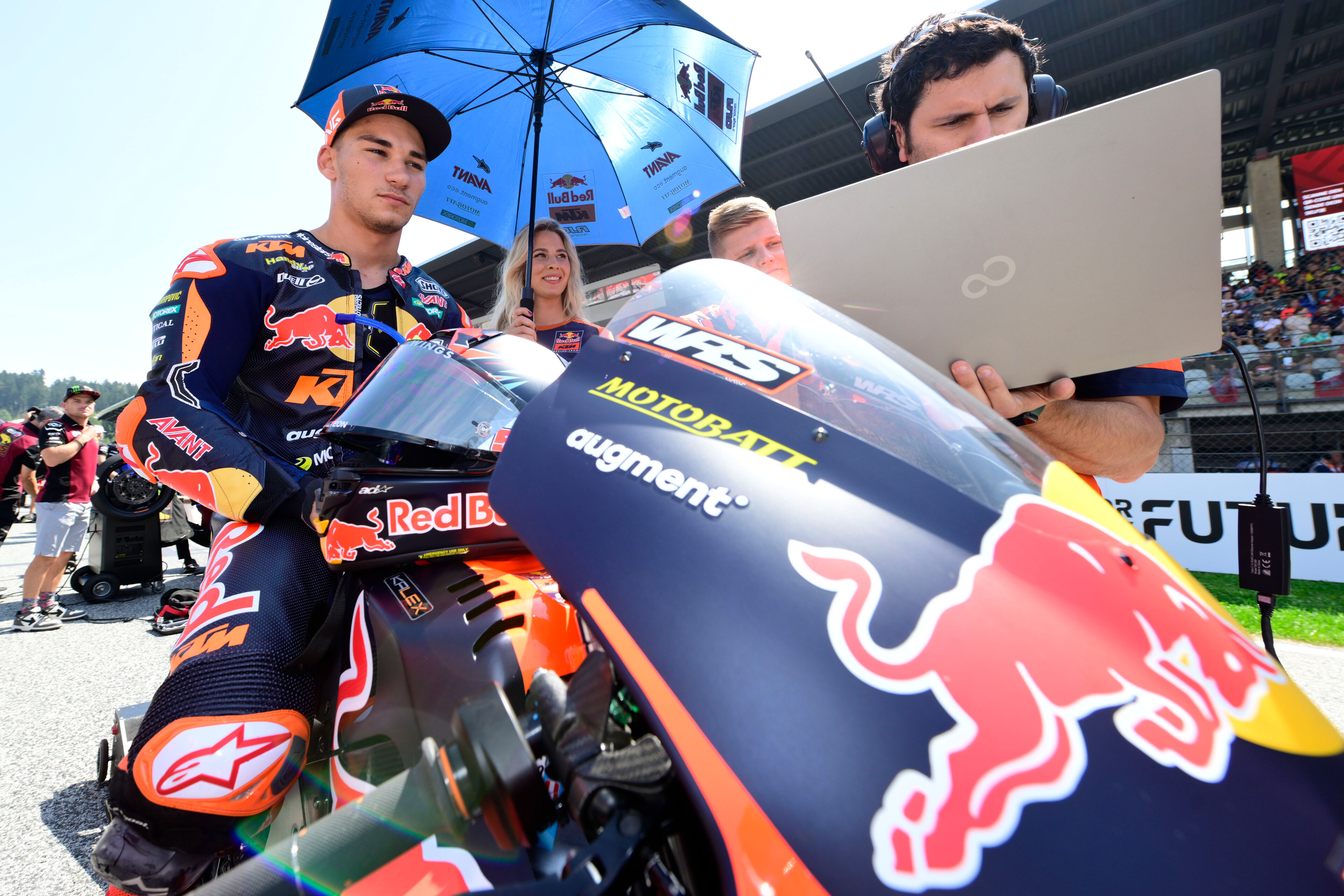 Red Bull Sporcusu Deniz Öncü Moto2’De Sezonun İlk Yarışına Çıkıyor (2)