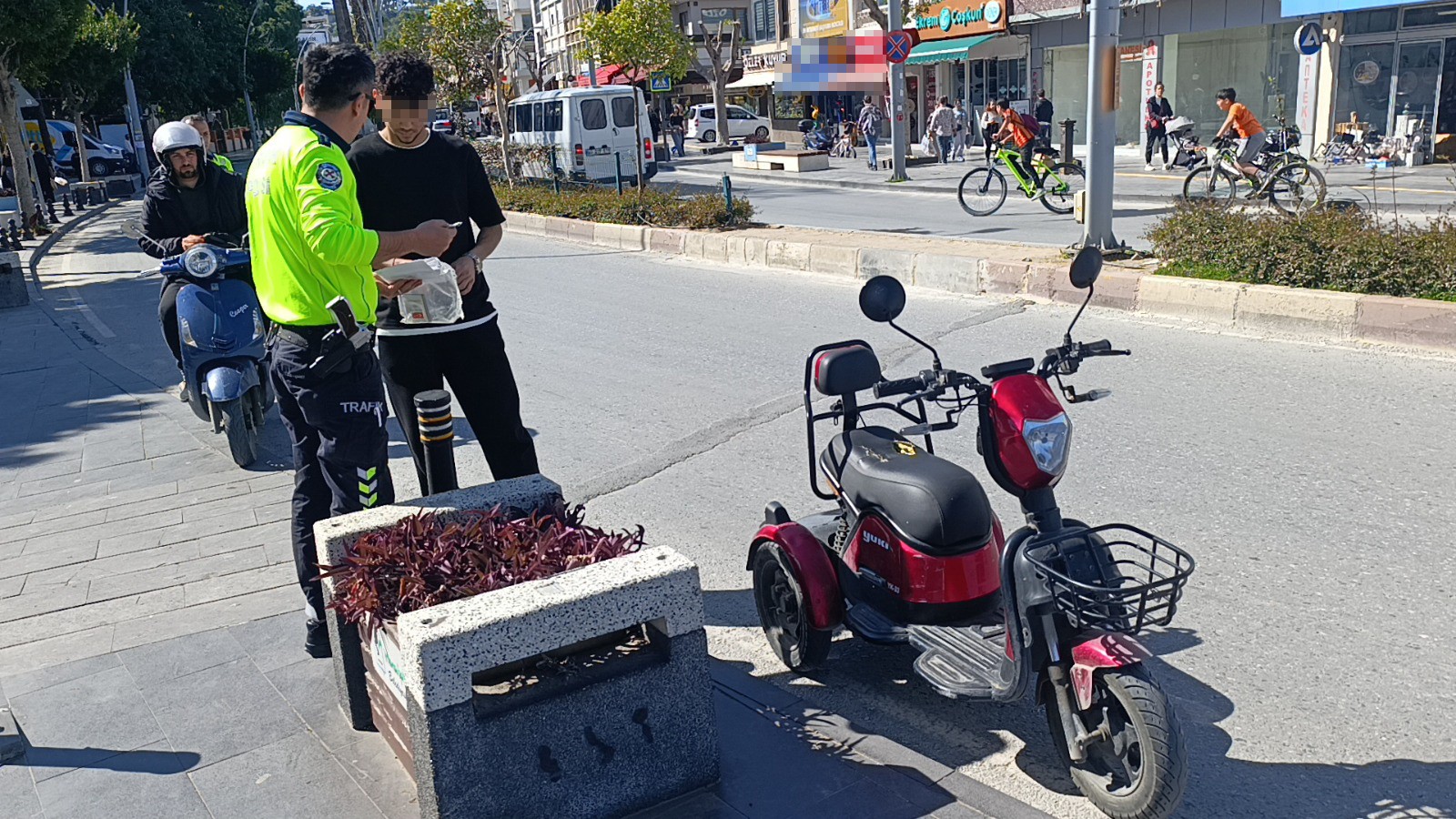 Savunması 'Olur Mu Böyle Şey' Dedirtti (2)