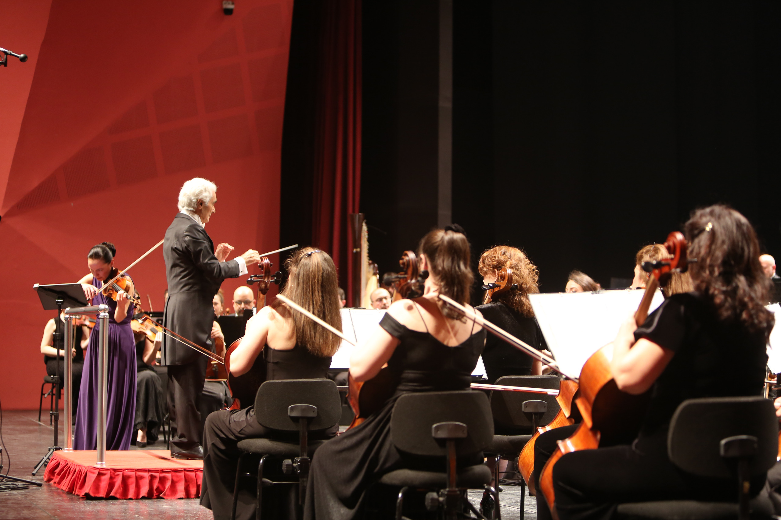 Ünlü Şef Gürer Aykal'dan Muhteşem Konser (1)