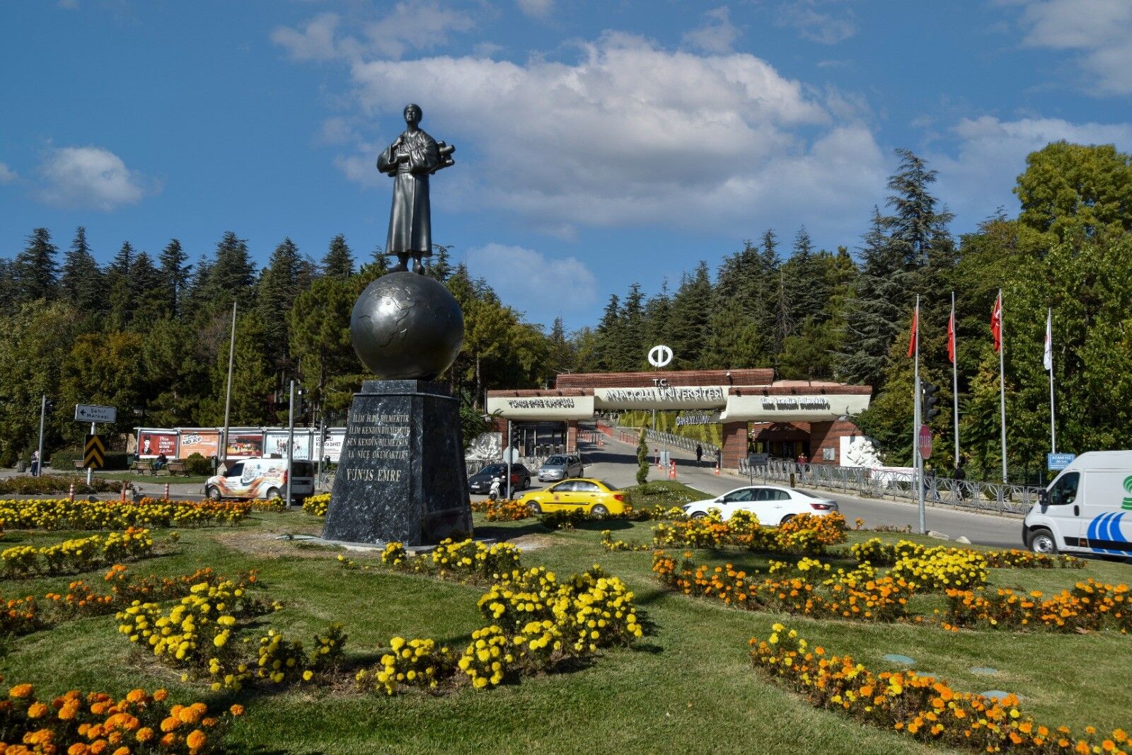 Anadolu Üniversitesi