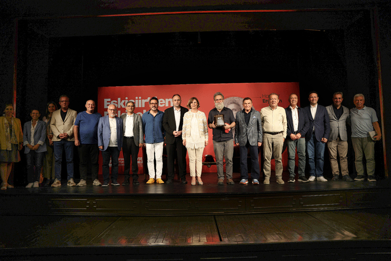 Şiir ve futbol Eskişehir'de buluştu